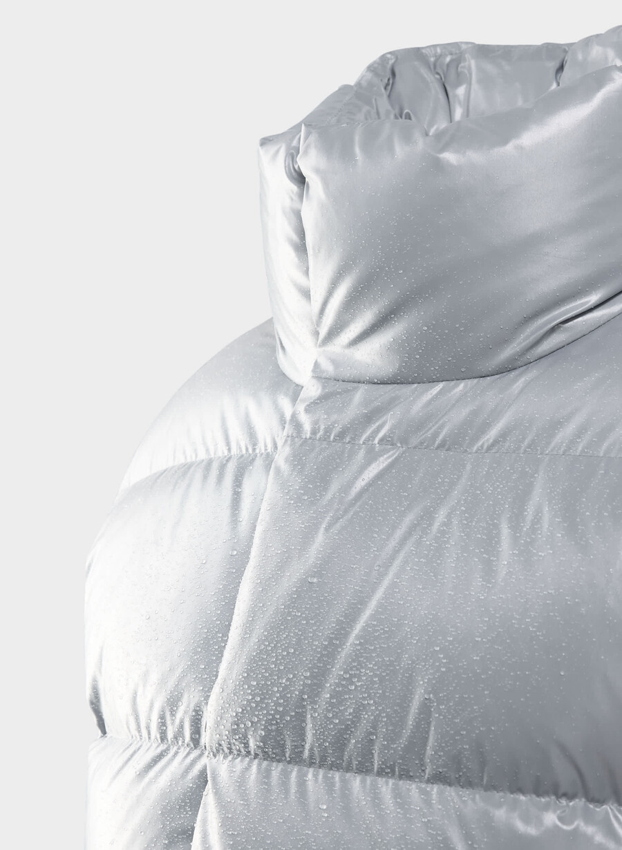 the super après puff - hi-gloss moon dust grey