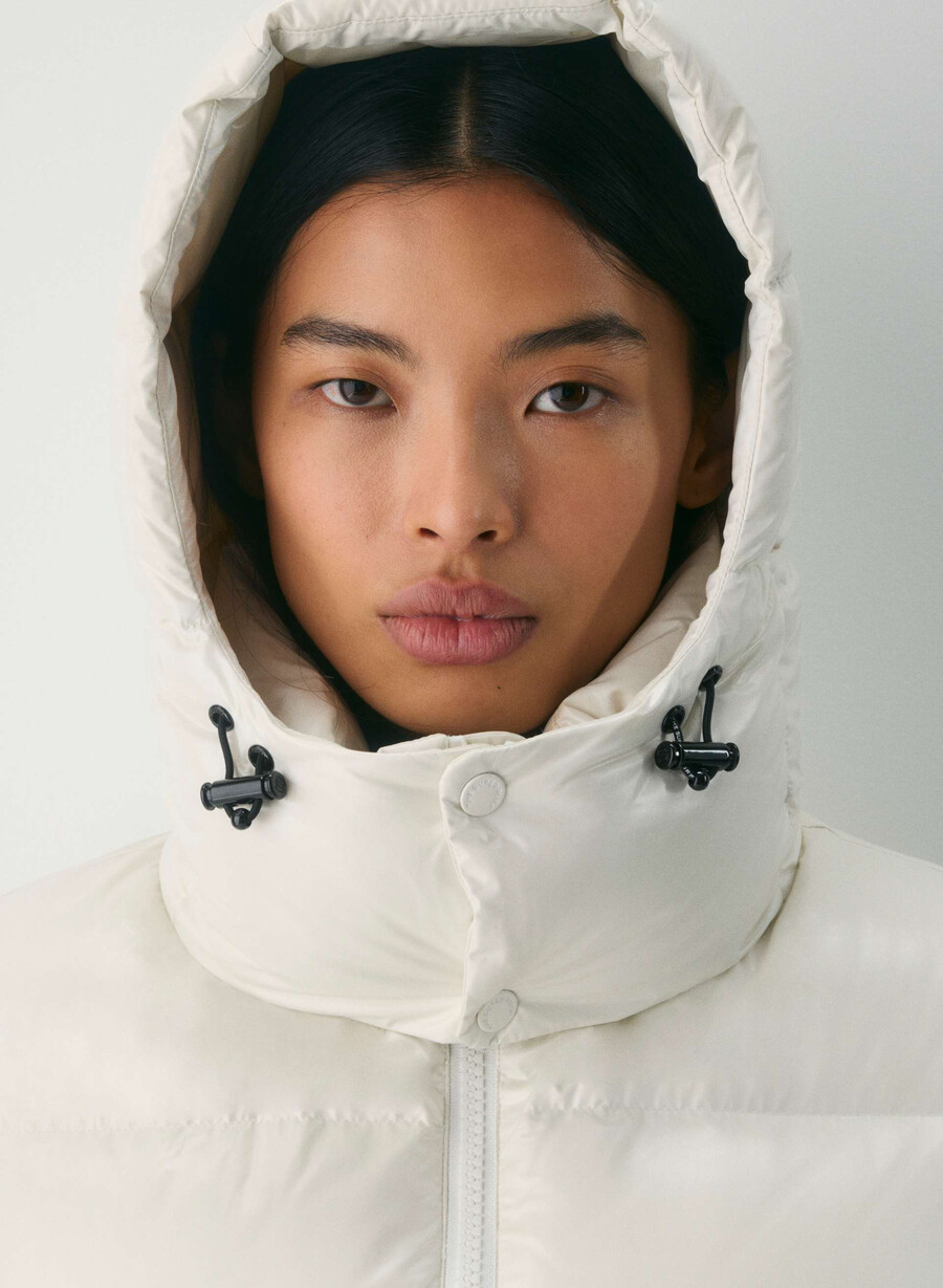 the super resort puff - hi-gloss birch