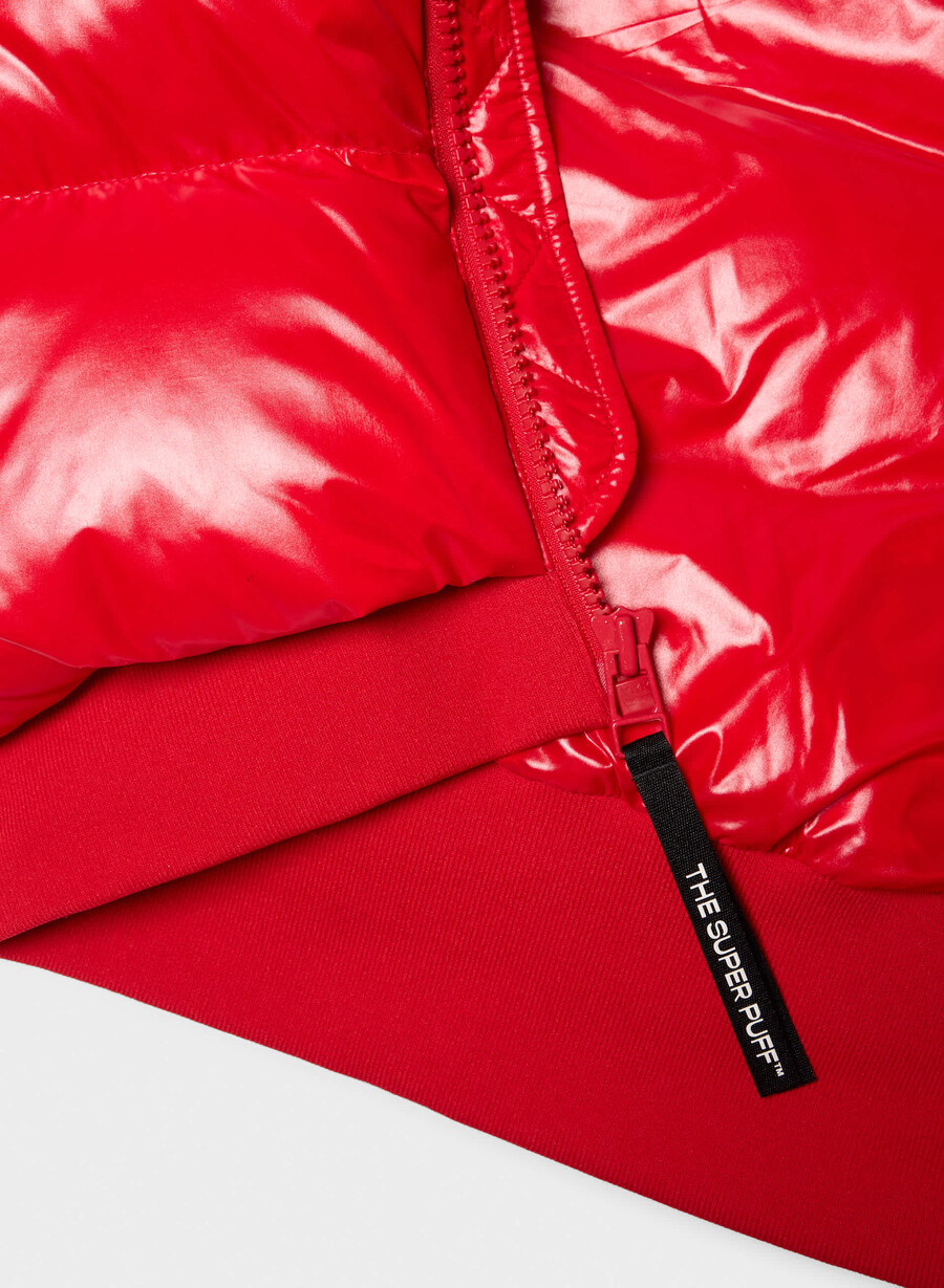the super resort puff - hi-gloss flashing red