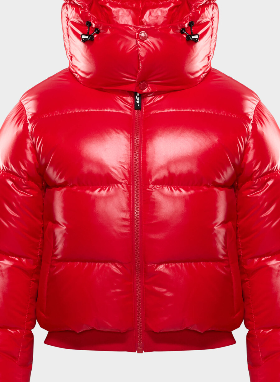 the super resort puff - hi-gloss flashing red