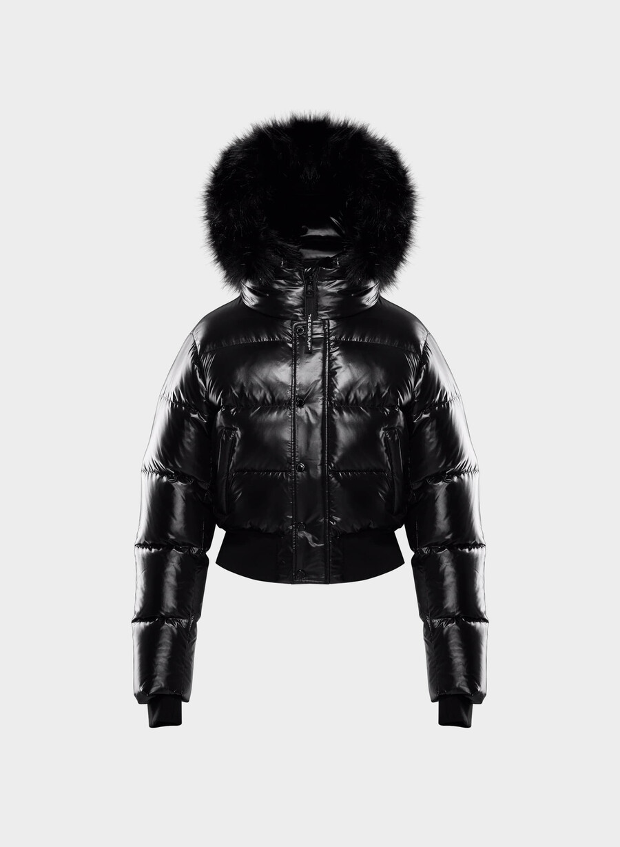 the super chalet puff - hi-gloss blackblack