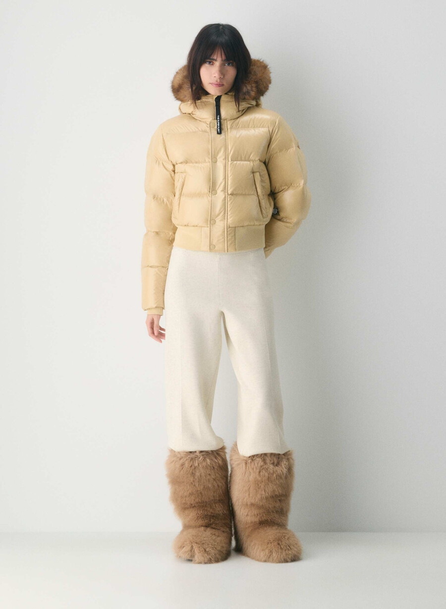 the super chalet puff - hi-gloss mica bg lynx bg
