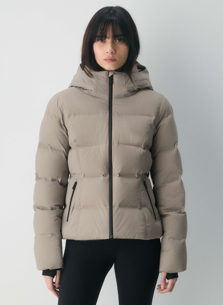 the supersnug puff₂o - rainstop modern taupe
