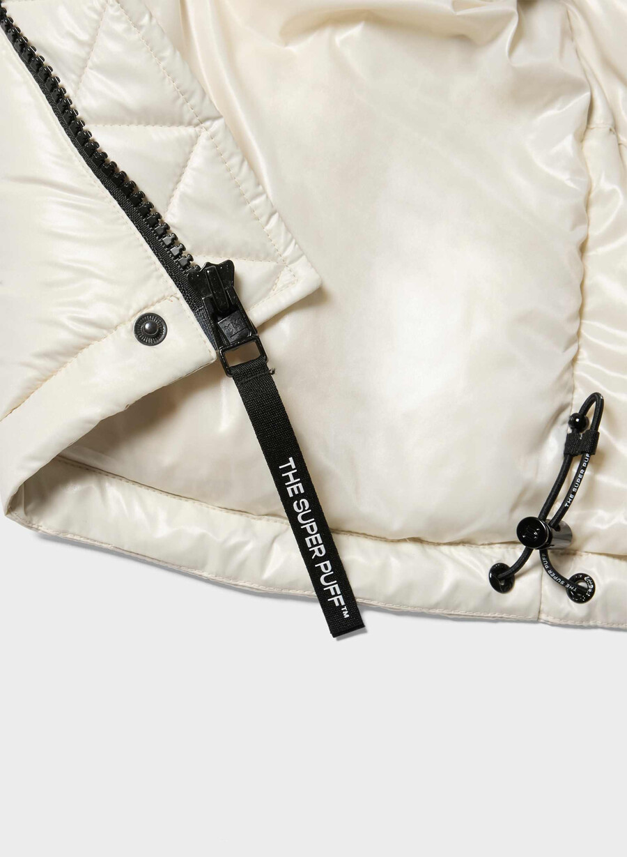 the superpuff xtrashorty - hi-gloss birch